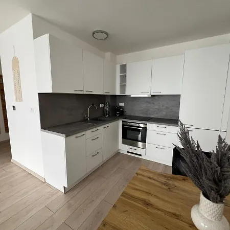 Apartman Na Sitke Appartamento Trenčín